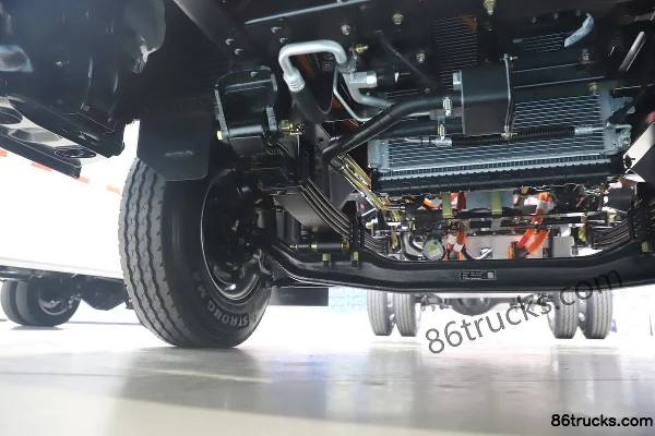 Dongfeng K6E 4.11m Single Row Electric Van CATL 140.41kWh 4X2(6 wheels) Chassis (2) | 86Trucks