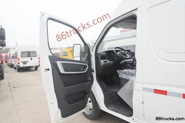 Dongfeng Yufeng V9+ 2026 Model 2.3T Diesel 163hp 3-Seat Long Wheelbase High Roof Panel Van Cab (1) | 86Trucks