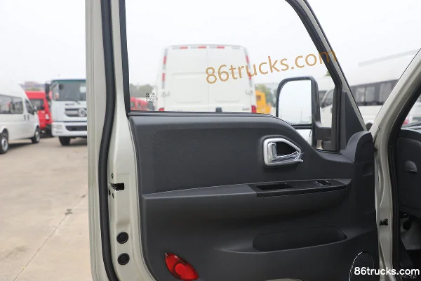 Dongfeng T5 1.6L 122hp 4X2(6 wheels) Gasoline 2.835m Double Row Side Panel Mini Truck Cab (3) | 86Trucks