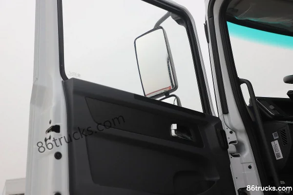 Dongfeng D9 4X2(6 roues) camion benne à ordures électrique pur CATL 231.84 kWh Cabine (2) | 86Trucks