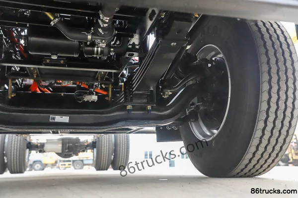 Dongfeng D9 4X2(6 roues) camion benne à ordures électrique pur CATL 231.84 kWh Châssis (3) | 86Trucks