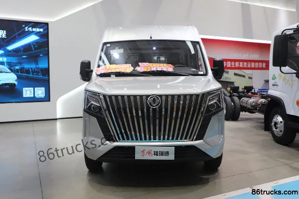 Dongfeng V10 2026 Model 2.0T Diesel 156hp 3-Seat Long Wheelbase Mid Roof Panel Van Exterior