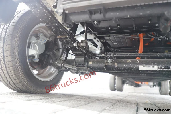 Ruichi ED71S Pioneer Type 3.802m Single Row Pure Electric Cargo Micro Truck CALB 56.67kWh 4X2(6 wheels) Chassis (2) | 86Trucks