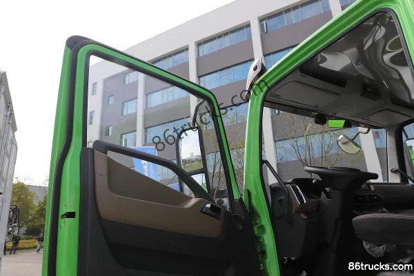 Yuejin Daqilin EH5 4X2(6 wheels) 4m Single Row Pure Electric Dump Truck CATL 140.95kWh Cab (2) | 86Trucks