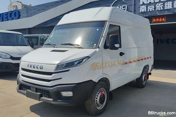NAVECO Daily V35 2.5T Diesel 150hp 3-Seat Short Wheelbase Mid Roof Panel Van Exterior (3) | 86Trucks