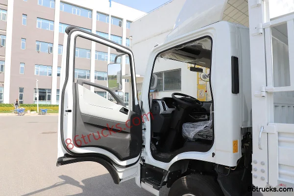 Yuejin Dana T1 Heavy-Duty Edition Air Brake 4.2m Single Row Pure Electric Stake Truck CATL 140.41kWh 4X2(6 wheels) Cab (1) | 86Trucks