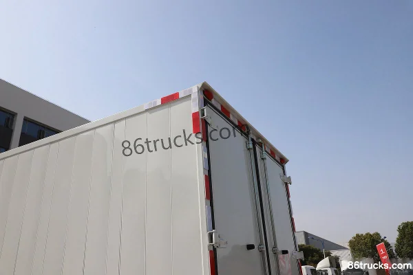 Yuejin Dana T3 3,8 m micro camion fourgon électrique pur simple cabine CATL 53,58 kWh 4X2(6 roues) Carrosserie (3) | 86Trucks