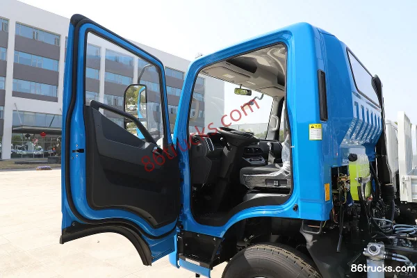 Yuejin Qilin H3 2.5L Diesel 180 hp 4X2(6 wheels) Fast Gear 10-Speed 3.2m Single Row Dump Truck Cab (1) | 86Trucks