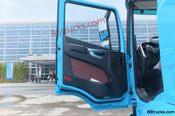 SANY Truck Jiangshan Flat Top Standard Load Version 6X4(10 wheels) Electric Tractor Truck SANY 462kWh Cab (1) | 86Trucks
