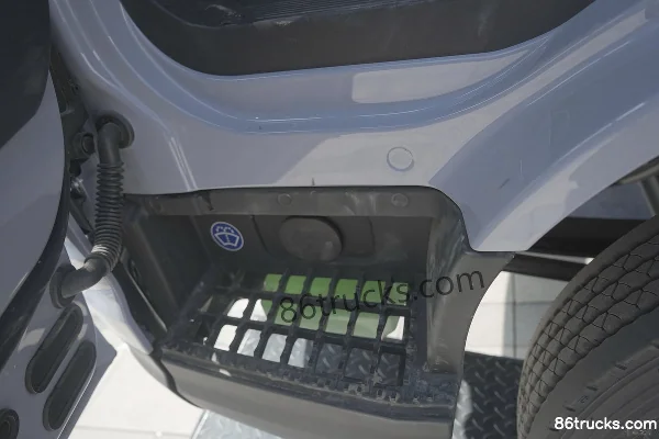BYD T5 Mountain Tech Edition 4.2m Single Row Pure Electric Cargo Van Fudi 132kWh 4X2(6 wheels) Cab (3) | 86Trucks
