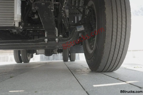BYD T5EV Fortune Edition 4.5T 4.03m Single Row Pure Electric Van Light Truck 132kWh 4X2(6 wheels) Chassis (3) | 86Trucks