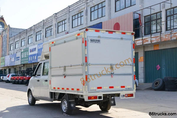 Foton Xiangling Q Split Type Luxe 1.6L 120 ch 4X2(6 roues) Essence 2,8 m Monoplace Camion à hayon élévateur Carrosserie (3) | 86Trucks