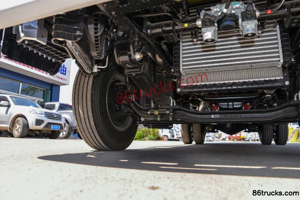 Foton Forland M6 130hp 4X2(6 wheels) 4.14m Single Row Van Light Truck (WLY6 gears) Chassis (2) | 86Trucks
