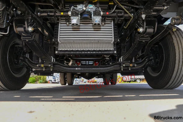 Foton Forland M6 130hp 4X2(6 wheels) 4.14m Single Row Van Light Truck (WLY6 gears) Chassis (1) | 86Trucks