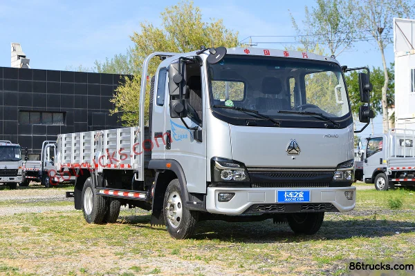Sinotruk Hanjiang 2.4L Diesel 168hp 4X2(6 wheels) Fast Gear 8-speed 3.85m Semi-row Flatbed Light Truck Exterior