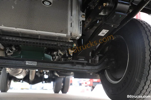 FAW Jiefang Hu 6G H3 Medium 2.2L diesel 150 ch 4X2(6 roues) 5 vitesses 4.2 m cabine simple camion plateau léger Châssis (3) | 86Trucks
