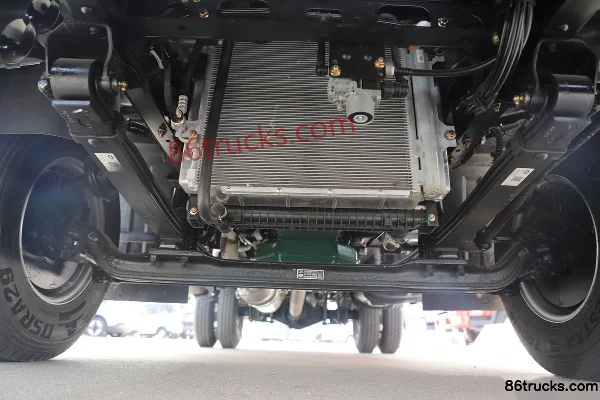 FAW Jiefang Hu 6G H3 Medium 2.2L diesel 150 ch 4X2(6 roues) 5 vitesses 4.2 m cabine simple camion plateau léger Châssis (1) | 86Trucks