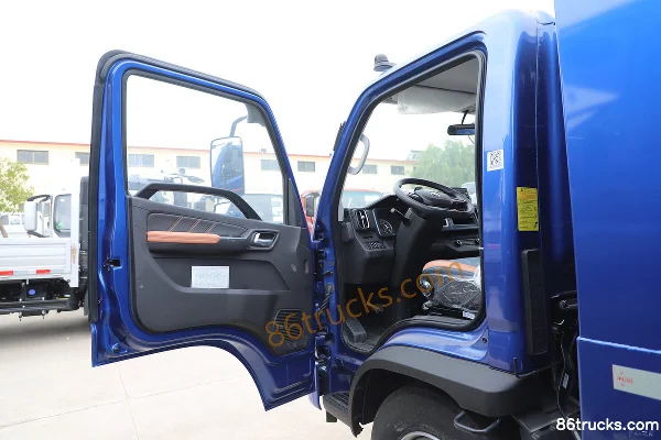Foton King Kong S3 PLUS 2.5L Diesel 155 hp 4X2(6 wheels) WLY 8-Speed Double Top 3.7m Single Row Dump Truck Cab (1) | 86Trucks