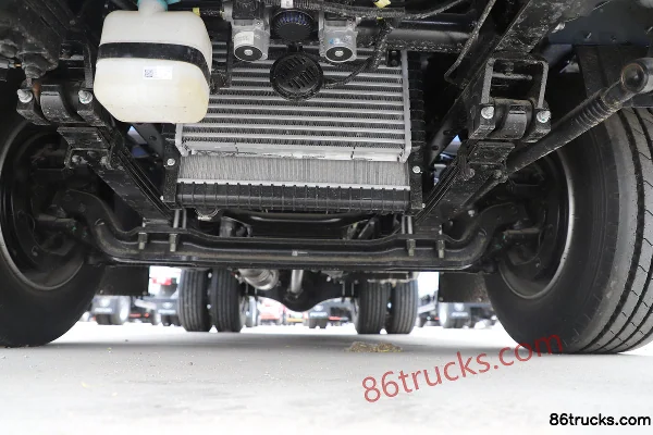 Foton King Kong S3 PLUS 2.5L Diesel 155 hp 4X2(6 wheels) WLY 8-Speed Double Top 3.7m Single Row Dump Truck Chassis (1) | 86Trucks