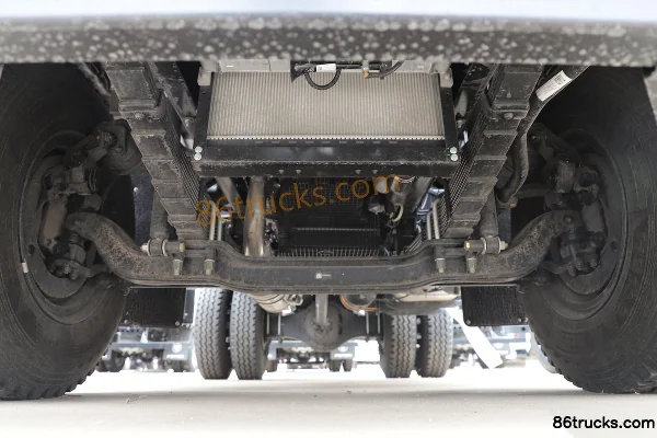 Foton Big Diamond ES5 Pro 4.3L Diesel 200 hp 4X2(6 wheels) Fast Gear 10-speed 3.8m Cab-over Dump Truck Chassis (1) | 86Trucks