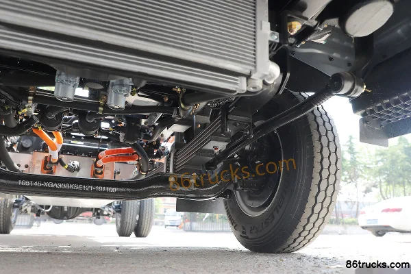 XCMG Hanjie High Roof Air Brake 4.4m Single Row Pure Electric Cargo Truck CATL 165.15kWh 4X2(6 wheels) Chassis (3) | 86Trucks