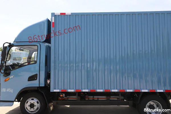 Yutong T3S Yixing Series Medium Body Hydraulic Brake 4.2m Single-row Pure Electric Van Light Truck Shenlan 77.28kWh 4X2(6 wheels) (1) | 86Tr