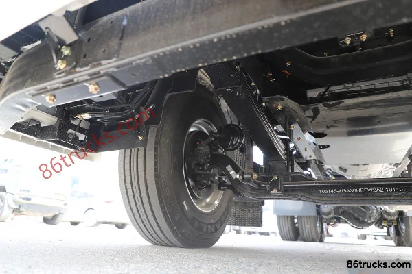 XCMG Hanfeng XG2 Version Composite 6X4(10 roues) Toit Plat Électrique Pur à Échange de Batterie Tracteur Routier CATL 600.93kWh Châssis (2)