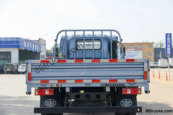 FAW Jiefang J6F 160hp 4X2(6 wheels) 3.82m Crew Cab Flatbed Light Truck (Wide Body) (3) | 86Trucks