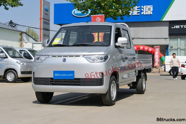 Dongfeng Chuangfu Niuka 2026 Comfort Edition 1.6L Gasoline 122 hp 4X2(6 wheels) 2.545m Double Row Flatbed Mini Truck Exterior (3) | 86Trucks