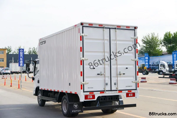 Foton New Jieyun Youth Edition 2.5L Diesel 150hp 4X2(6 wheels) WLY 5-Speed 4.14m Single Row Van Light Truck Body (3) | 86Trucks