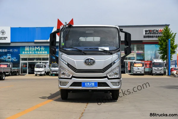 FAW Jiefang Tiger 6G Wide Body 160 hp 4X2(6 wheels) 3.82m Semi-row Stake Truck (Fast Gear 8-speed) Exterior (2) | 86Trucks