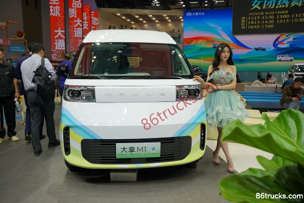 SAIC MAXUS Dana M1 2026 model high roof 7-seat pure electric light bus Exterior (2) | 86Trucks