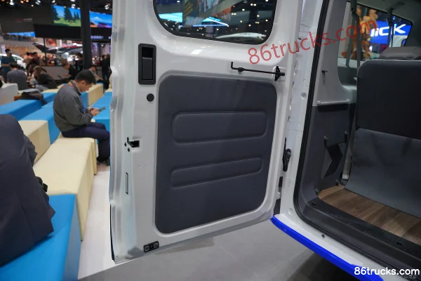 SAIC MAXUS Dana M1 2026 model high roof 7-seat pure electric light bus Body (3) | 86Trucks
