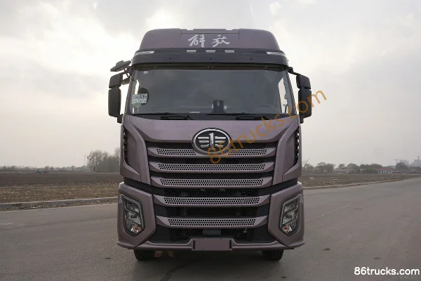 FAW Jiefang J6V Elite Edition 7.8L Diesel 320 hp 4X2(6 wheels) FAW Jiefang 8-Speed 9.6m Van Cargo Truck Exterior (2) | 86Trucks