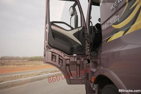 FAW Jiefang J6V Elite Edition 7.8L Diesel 320 hp 4X2(6 wheels) FAW Jiefang 8-Speed 9.6m Van Cargo Truck Cab (2) | 86Trucks