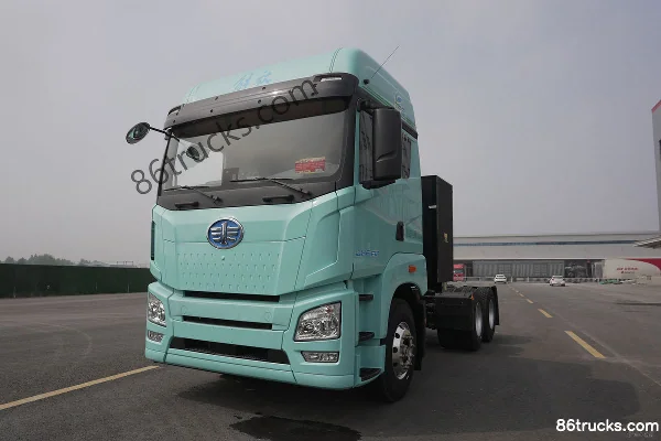 FAW Jiefang Qingdao JH6 6X4(10 wheels) Electric Tractor Truck CATL 400kWh Exterior (3) | 86Trucks