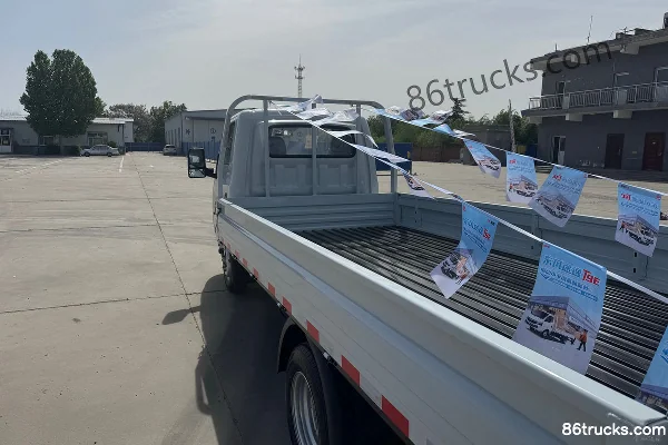 Dongfeng T5E Hydraulic Brake 4.03m Single Row Pure Electric Panel Micro Truck CALB 56.67kWh 4X2(6 wheels) Body (1) | 86Trucks