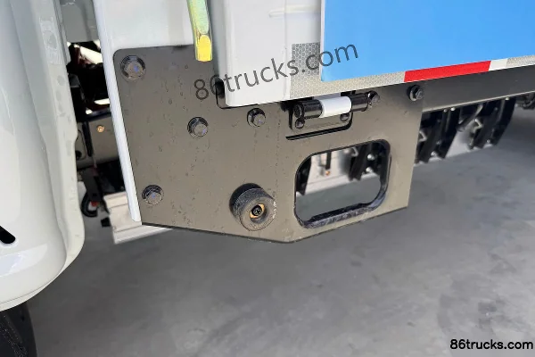 Dongfeng T9E hydraulic brake 4.005m single-row pure electric flatbed micro truck CALB 62kWh 4X2(6 wheels) Body (3) | 86Trucks