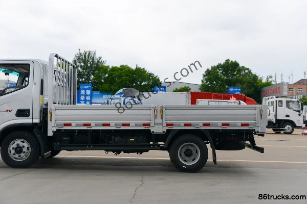 Foton ATV 2.5L Diesel 158 hp 4X2(6 wheels) WLY 6-Speed 4.17m Single Row Flatbed Light Truck Body (1) | 86Trucks
