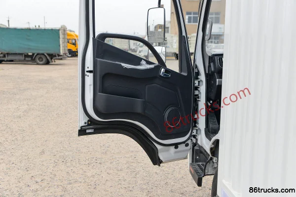 Shidai Linghang M5 4.26m Single Row Pure Electric Box Light Truck CATL 100.96kWh 4X2(6 wheels) Cab (2) | 86Trucks
