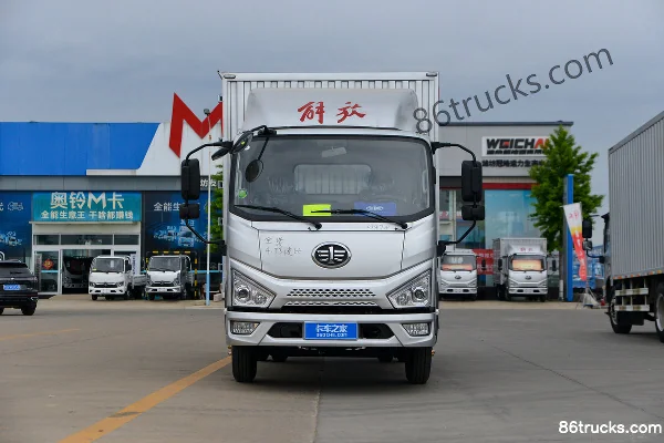FAW Jiefang New Zhaocaihu Pro 2.5L Diesel 150hp 4X2(6 wheels) WLY 5-speed 4.16m Single Row Van Truck Exterior (2) | 86Trucks