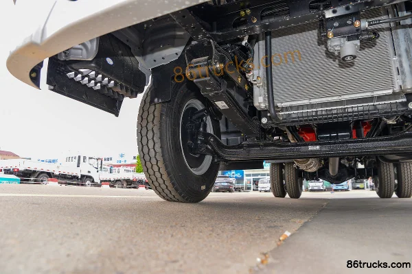 FAW Jiefang New Zhaocaihu Pro 2.5L Diesel 150hp 4X2(6 wheels) WLY 5-speed 4.16m Single Row Van Truck Chassis (2) | 86Trucks