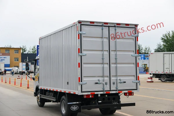 FAW Jiefang New Zhaocaihu Pro 2.5L Diesel 150hp 4X2(6 wheels) WLY 5-speed 4.16m Single Row Van Truck Body (3) | 86Trucks