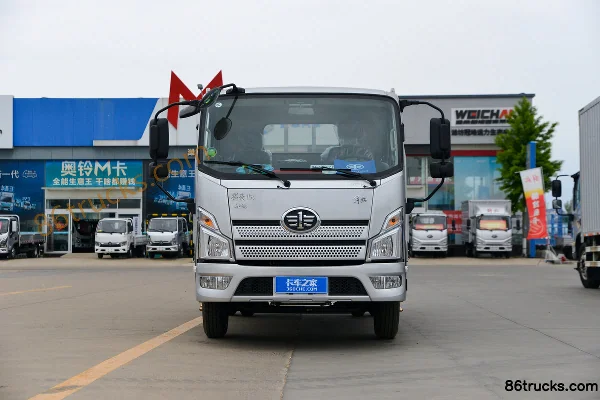 FAW Jiefang Lingtu 180hp 4X2(6 wheels) 5.2m single-row flatbed cargo truck (Fast Gear 8-speed) Exterior (2) | 86Trucks