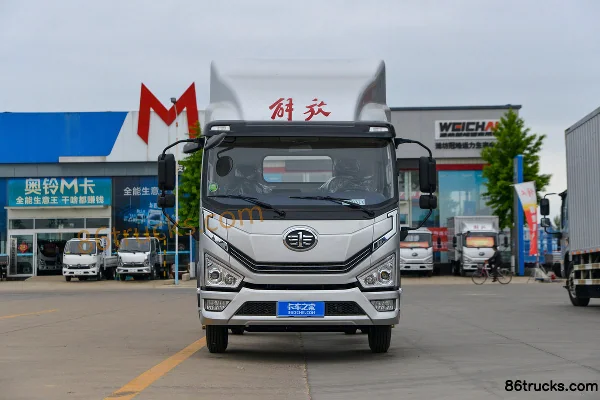 FAW Jiefang Hu 6G H5 2.5L Diesel 170hp 4X2(6 wheels) Fast Gear 8-Speed 4.16m Single Row Stake Truck Exterior (2) | 86Trucks