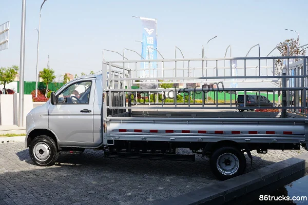 Leichi F3 2026 Flagship Edition 3.8m Single Row Pure Electric Grain Van Mini Truck EVE 65.66kWh 4X2(6 wheels) Exterior (3) | 86Trucks