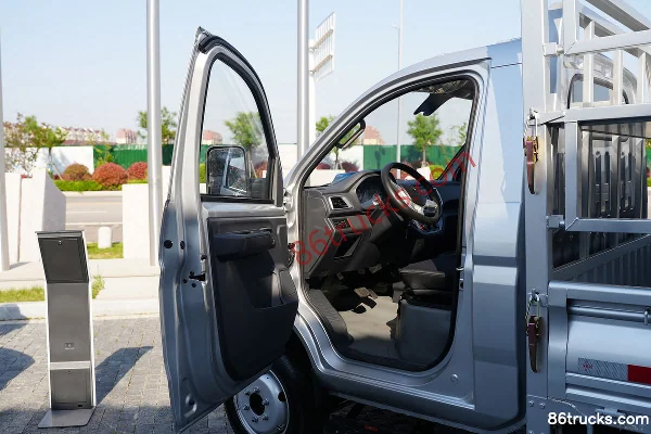 Leichi F3 2026 Flagship Edition 3.8m Single Row Pure Electric Grain Van Mini Truck EVE 65.66kWh 4X2(6 wheels) Cab (1) | 86Trucks