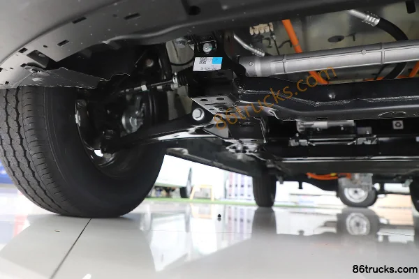 JMC E Fushun 2025 clear window version electric 5-seat 4.885m short wheelbase low roof van 41.86kWh Châssis (2) | 86Trucks