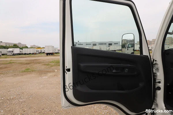 JMC E-Shunda 3.7m Single Row Pure Electric Flatbed Light Truck Shidai Xin'an 63.75kWh 4X2(6 roues) Cabine (3) | 86Trucks