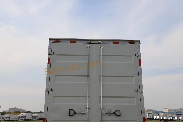 JMC Lexing E-Luda 4.2m Single Row Pure Electric Van Light Truck CATL 100.09kWh 4X2(6 roues) Carrosserie (3) | 86Trucks